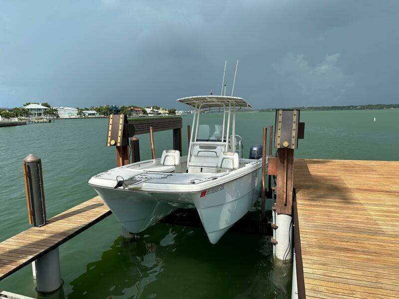 2019 World Cat 230 CC