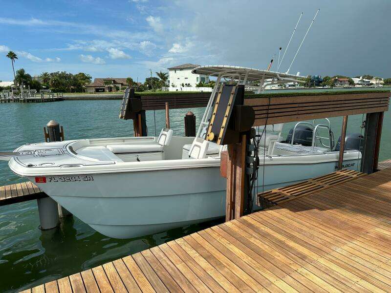 2019 World Cat 230 CC