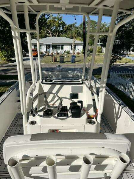 2019 World Cat 230 CC