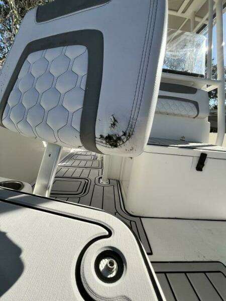 2019 World Cat 230 CC