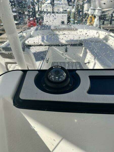 2019 World Cat 230 CC