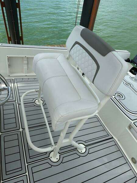 2019 World Cat 230 CC