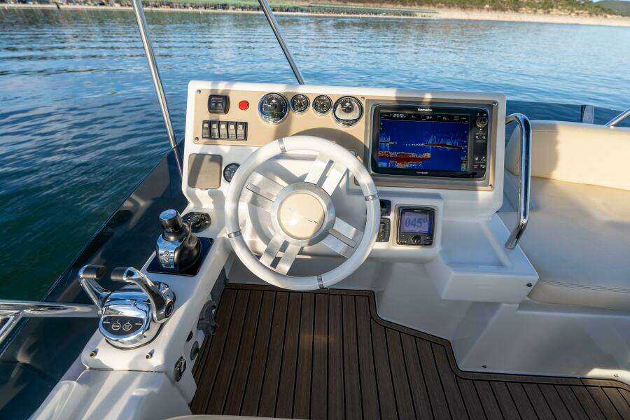 2013 Azimut 40 Flybridge