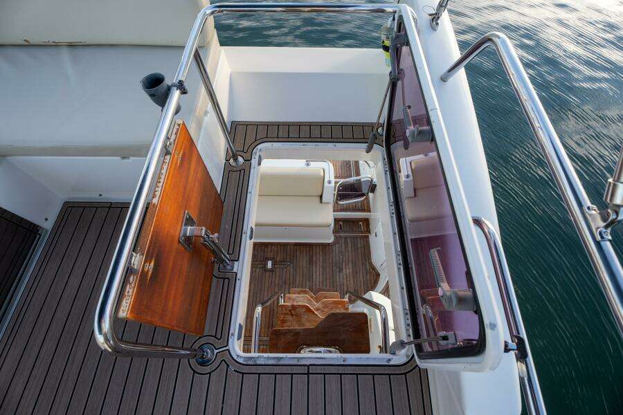 2013 Azimut 40 Flybridge
