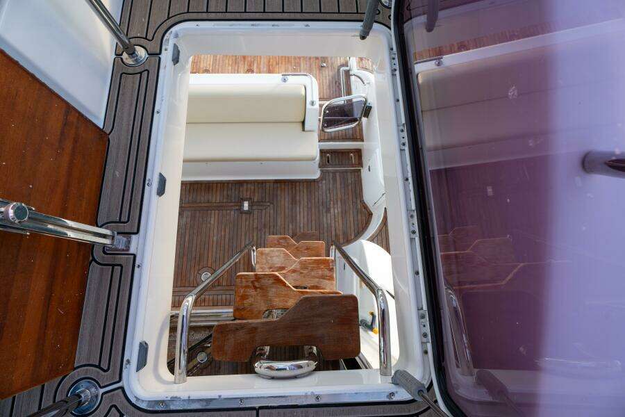 2013 Azimut 40 Flybridge