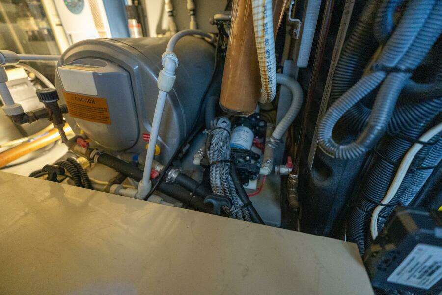 2013 Azimut 40 Flybridge