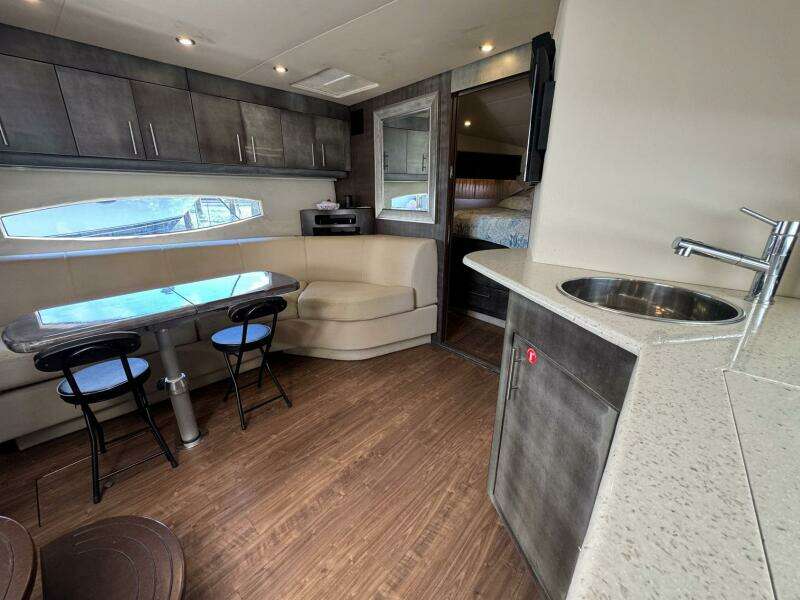 2016 Regal 46 Sport Coupe