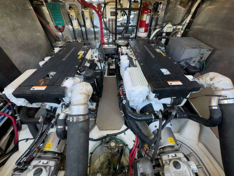 2016 Regal 46 Sport Coupe