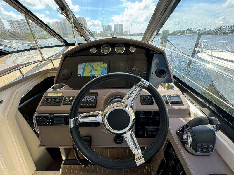 2016 Regal 46 Sport Coupe