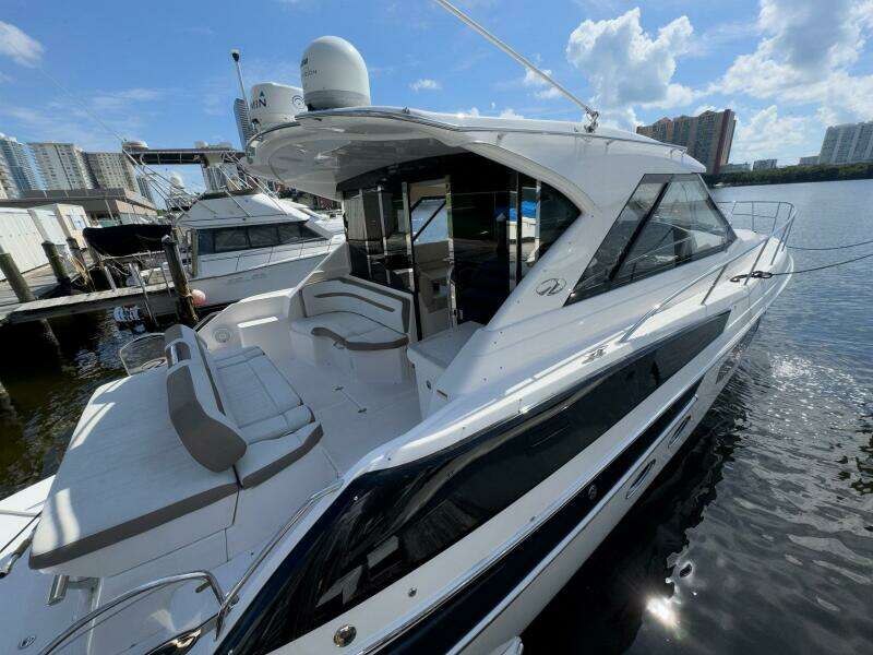 2016 Regal 46 Sport Coupe