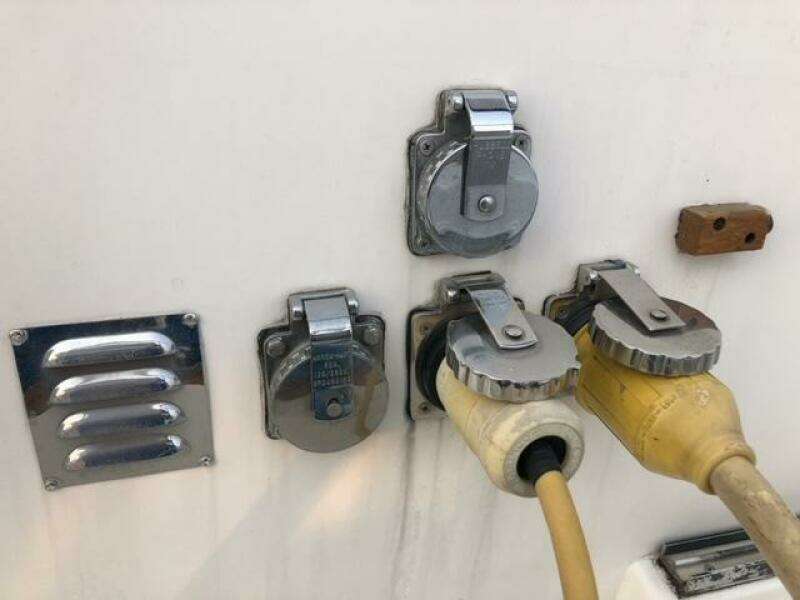 1985 Bayliner 4550 Motoryacht