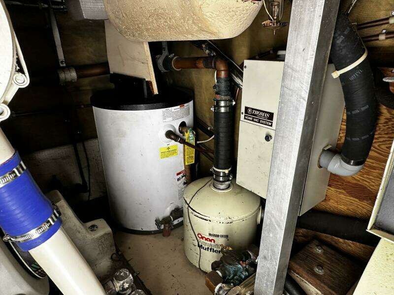 1985 Post 43 Sport Fisherman