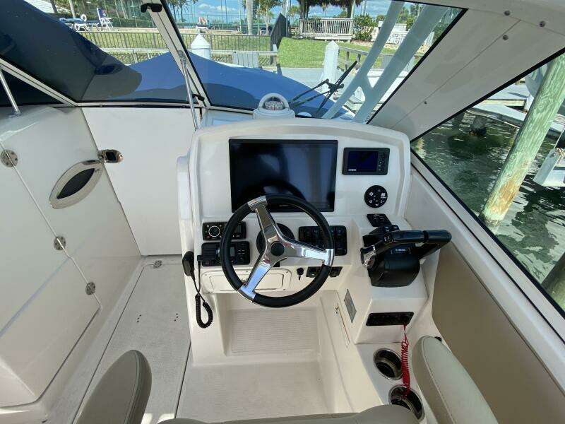 2018 Sailfish 275 Dual Console