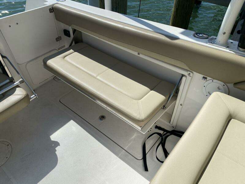 2018 Sailfish 275 Dual Console
