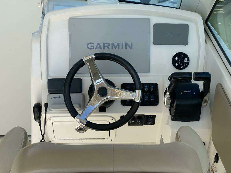 2018 Sailfish 275 Dual Console