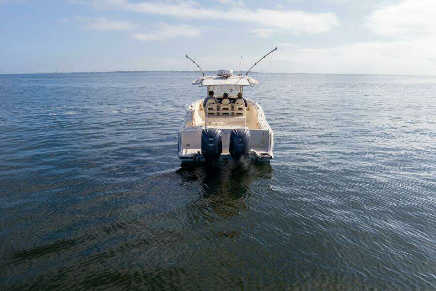 2022 32 Grady White Canyon 326 Profile (8)