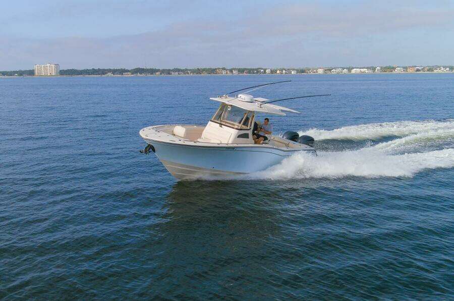 2022 32 Grady White Canyon 326 Running (6)