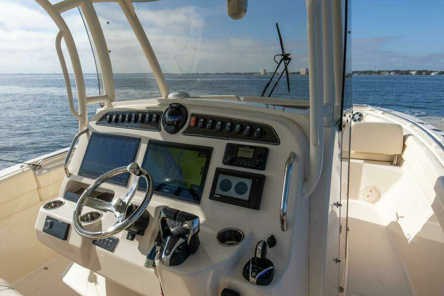 2022 32 Grady White Canyon 326 Helm (3)