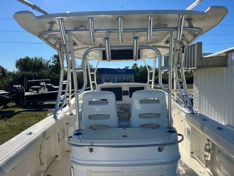 2008 Boston Whaler 320 Outrage