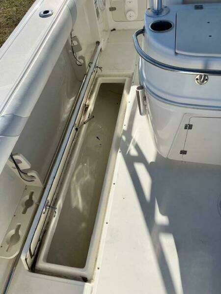 2008 Boston Whaler 320 Outrage