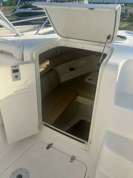 2008 Boston Whaler 320 Outrage