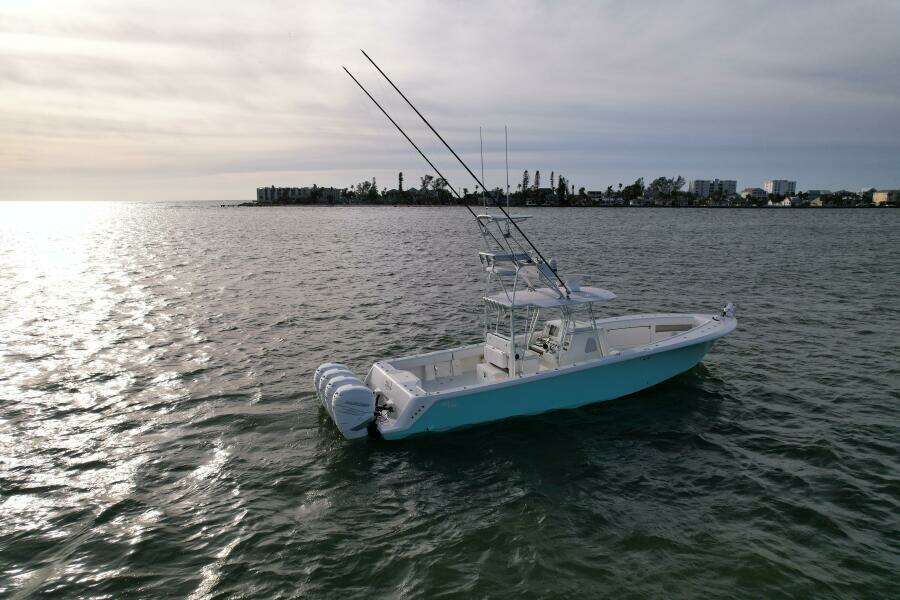 2013 SeaVee 390