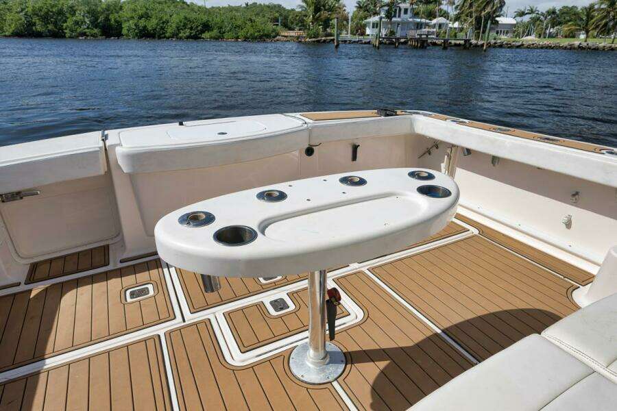 2015 Tiara Yachts Tiara 390 Convertible