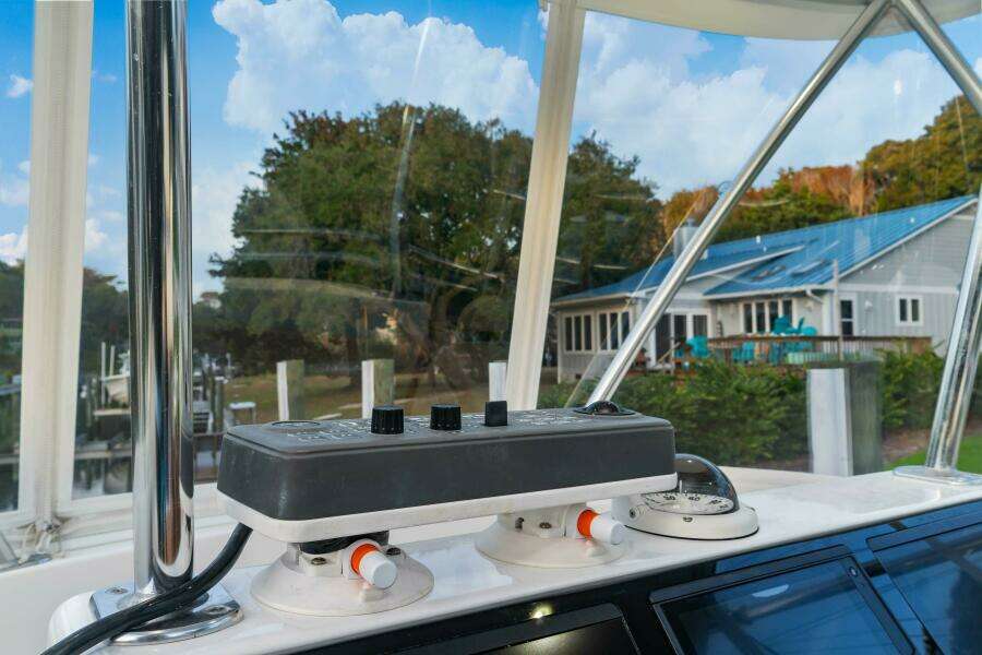 2021 Viking 38 Billfish