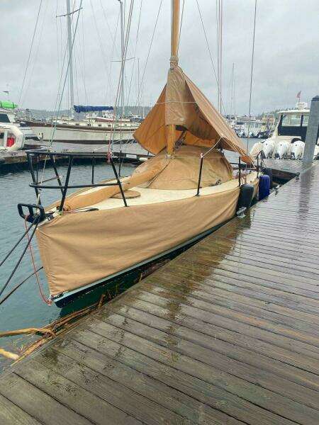 1997 Custom 30 Performance Sloop