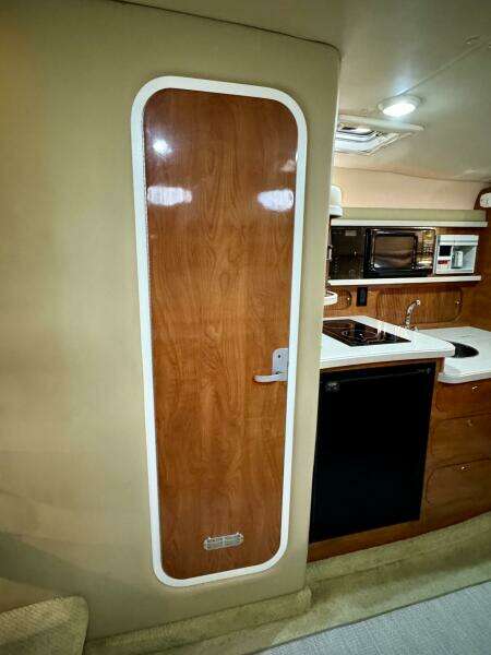 2004 Rinker 342 Fiesta Vee