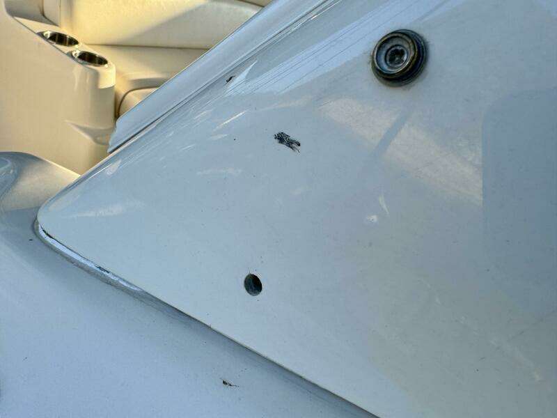 2004 Rinker 342 Fiesta Vee