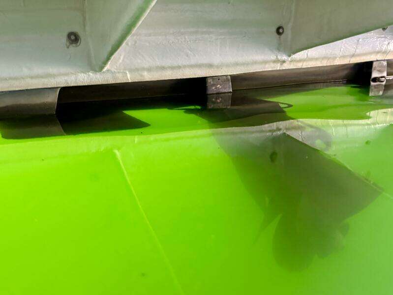 2004 Rinker 342 Fiesta Vee