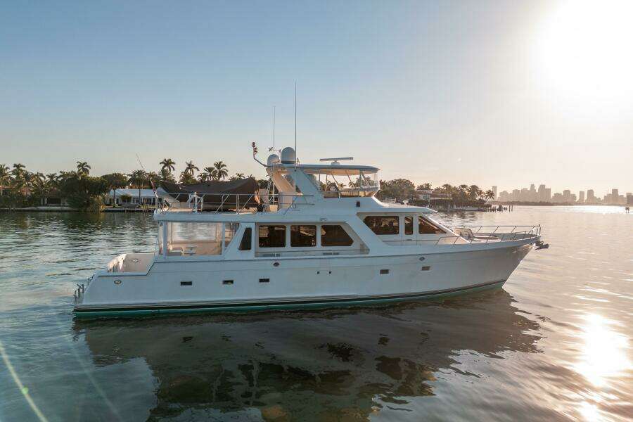 2006 Offshore Yachts 72 Pilothouse