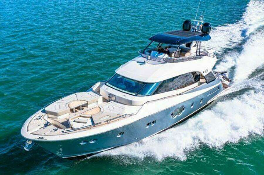 2018 Monte Carlo Yachts MCY 70
