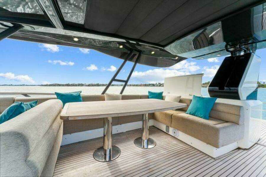 2018 Monte Carlo Yachts MCY 70