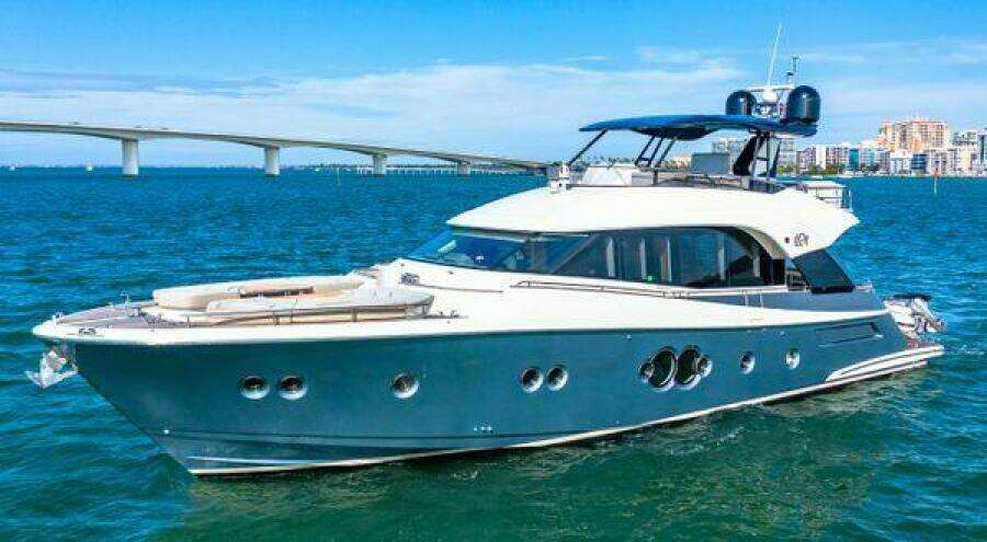 2018 Monte Carlo Yachts MCY 70