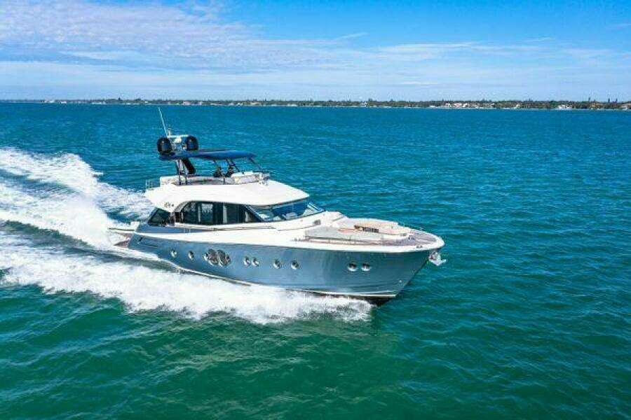 2018 Monte Carlo Yachts MCY 70