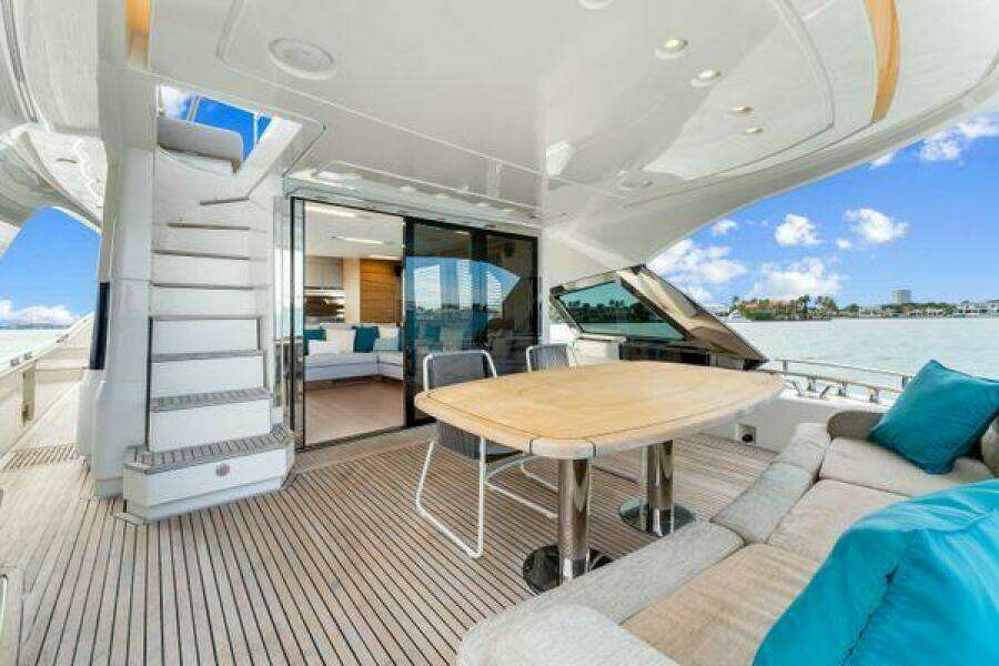 2018 Monte Carlo Yachts MCY 70