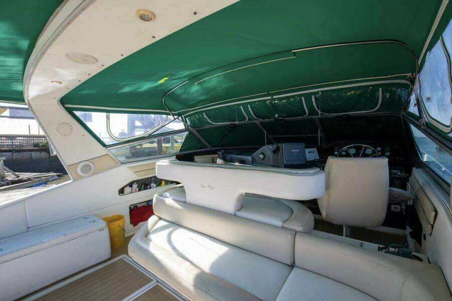 1990 Sea Ray 420 Sundancer