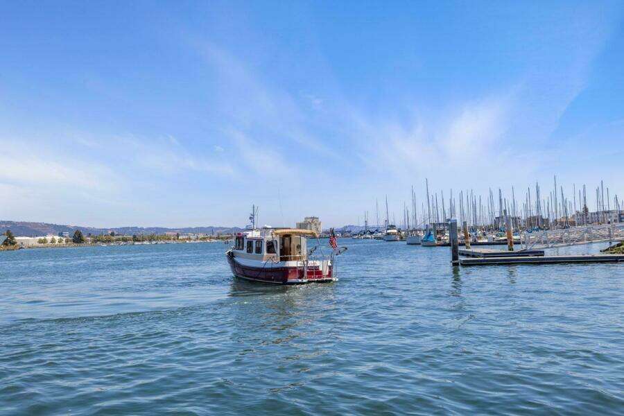 2014 Ranger Tugs R-27