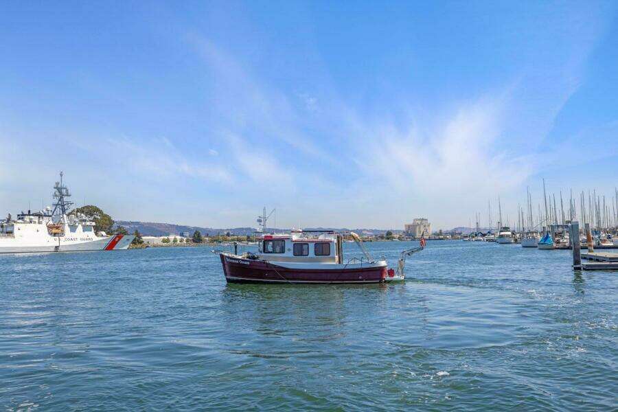 2014 Ranger Tugs R-27