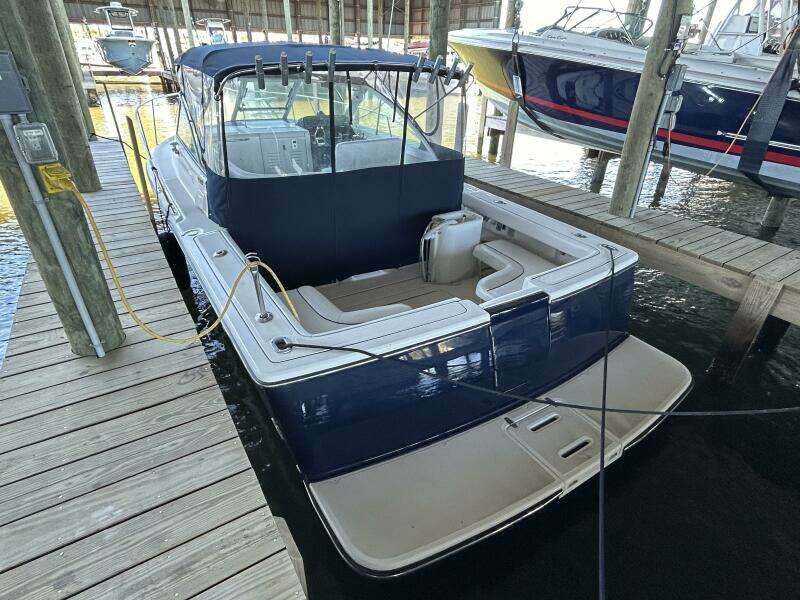 2003 Tiara Yachts 2900 Coronet Tide Over