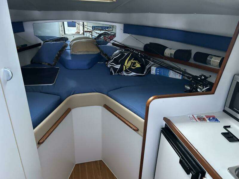 2003 Tiara Yachts 2900 Coronet Tide Over