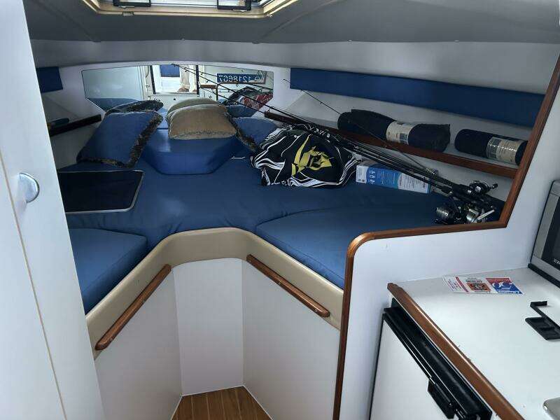 2003 Tiara Yachts 2900 Coronet Tide Over