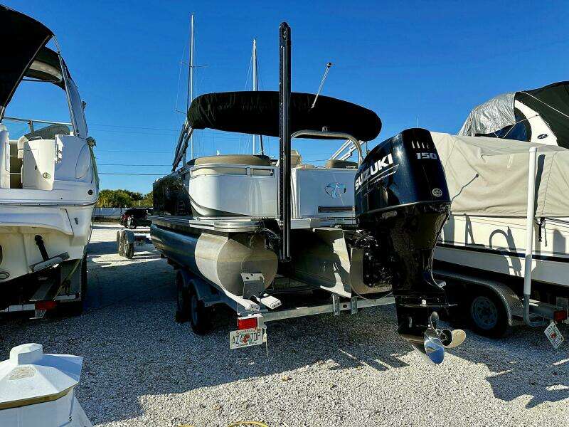 2022 Tahoe LTZ 2285 ENT Tritoon