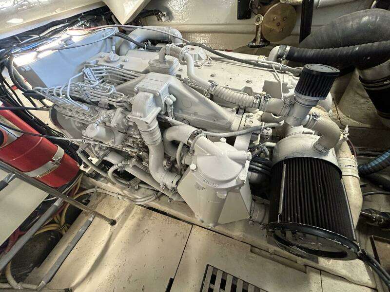 2002 Tiara 3800 Open Native Dancer