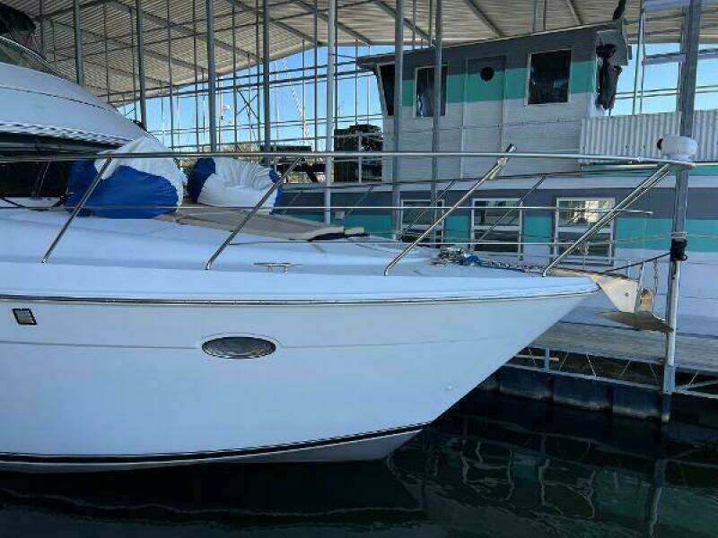 2001 Carver 450 Voyager Pilothouse