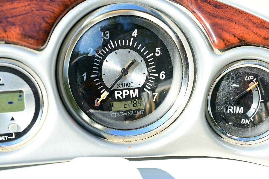 2015 Crownline 236 SC