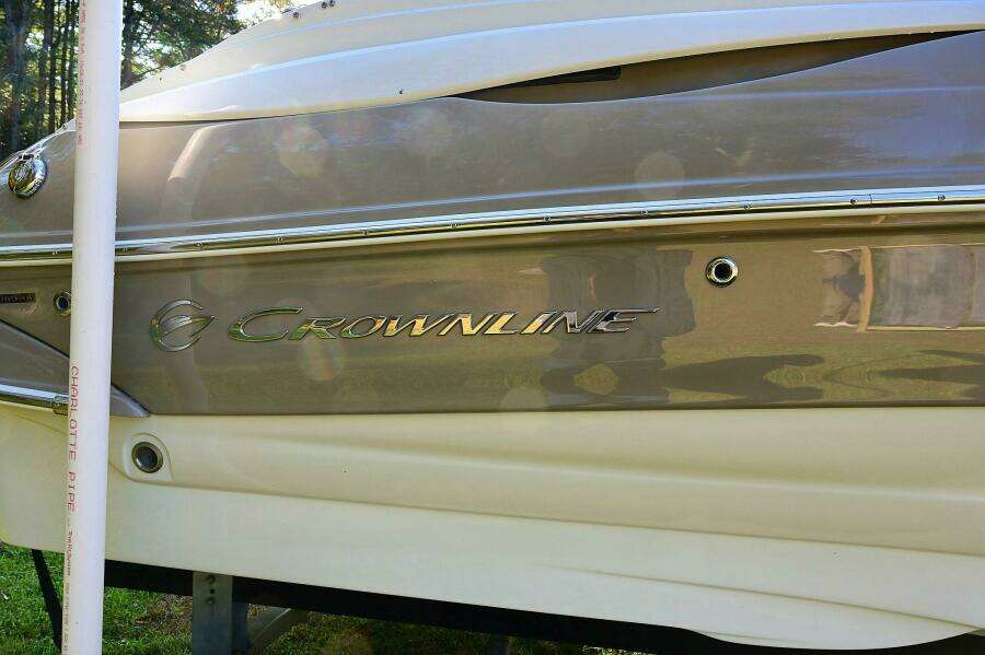 2015 Crownline 236 SC