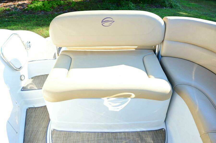 2015 Crownline 236 SC